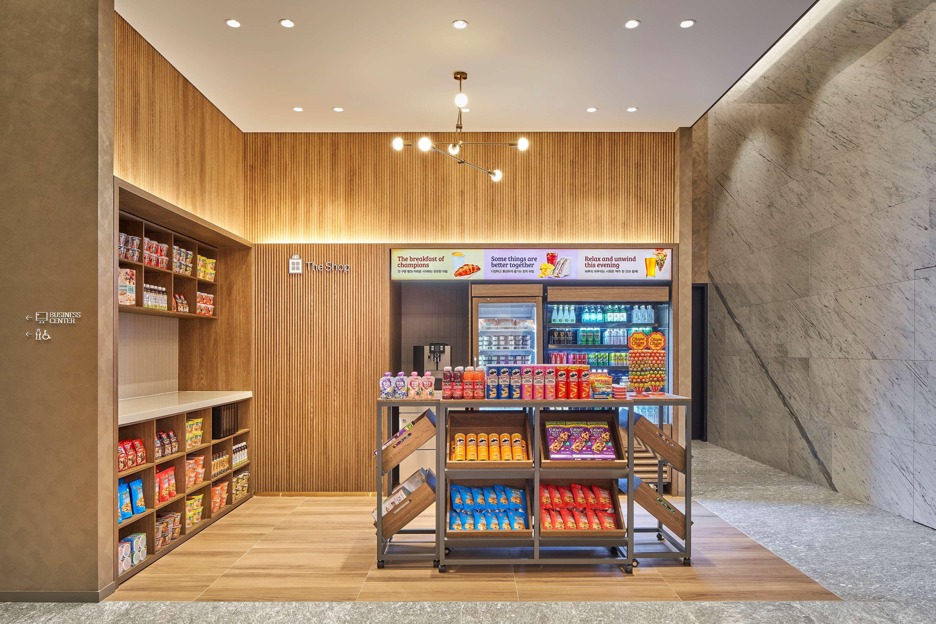 首尔江南希尔顿花园酒店 首爾 外观 照片
